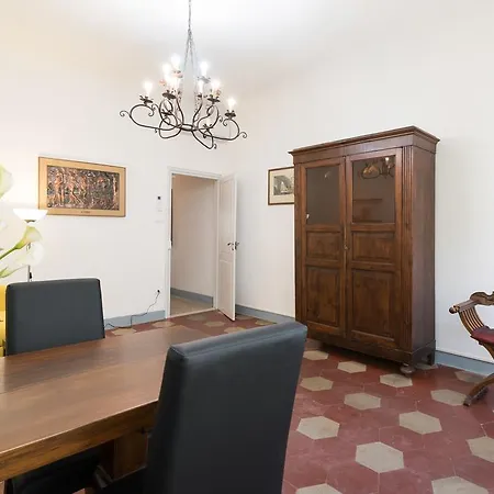 Appartement Pilastri
